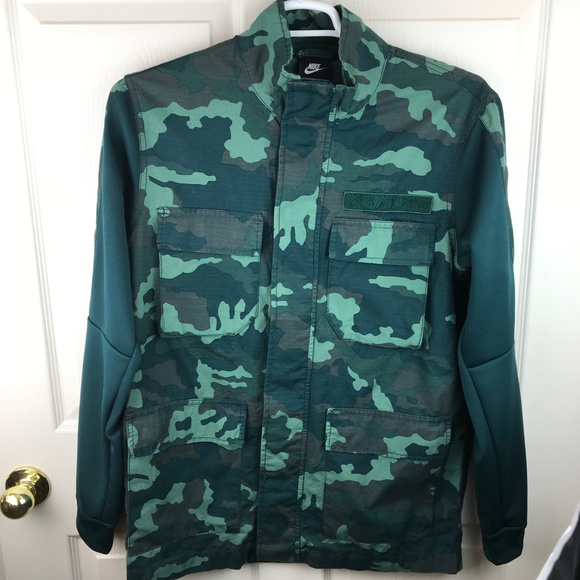 nike camo rain jacket